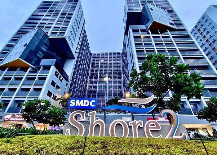 Metro Prime Staycations At Shore 2 Residences T1