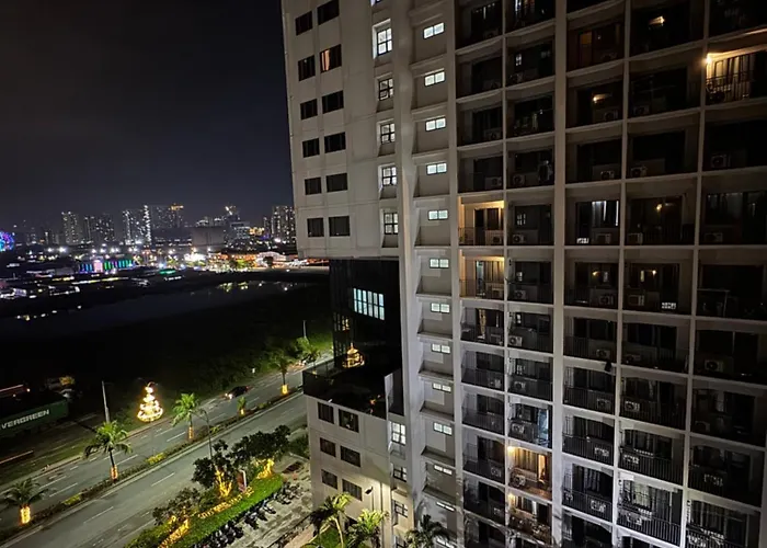 Appart hôtel Metro Prime Staycations At Shore 2 Residences T1
